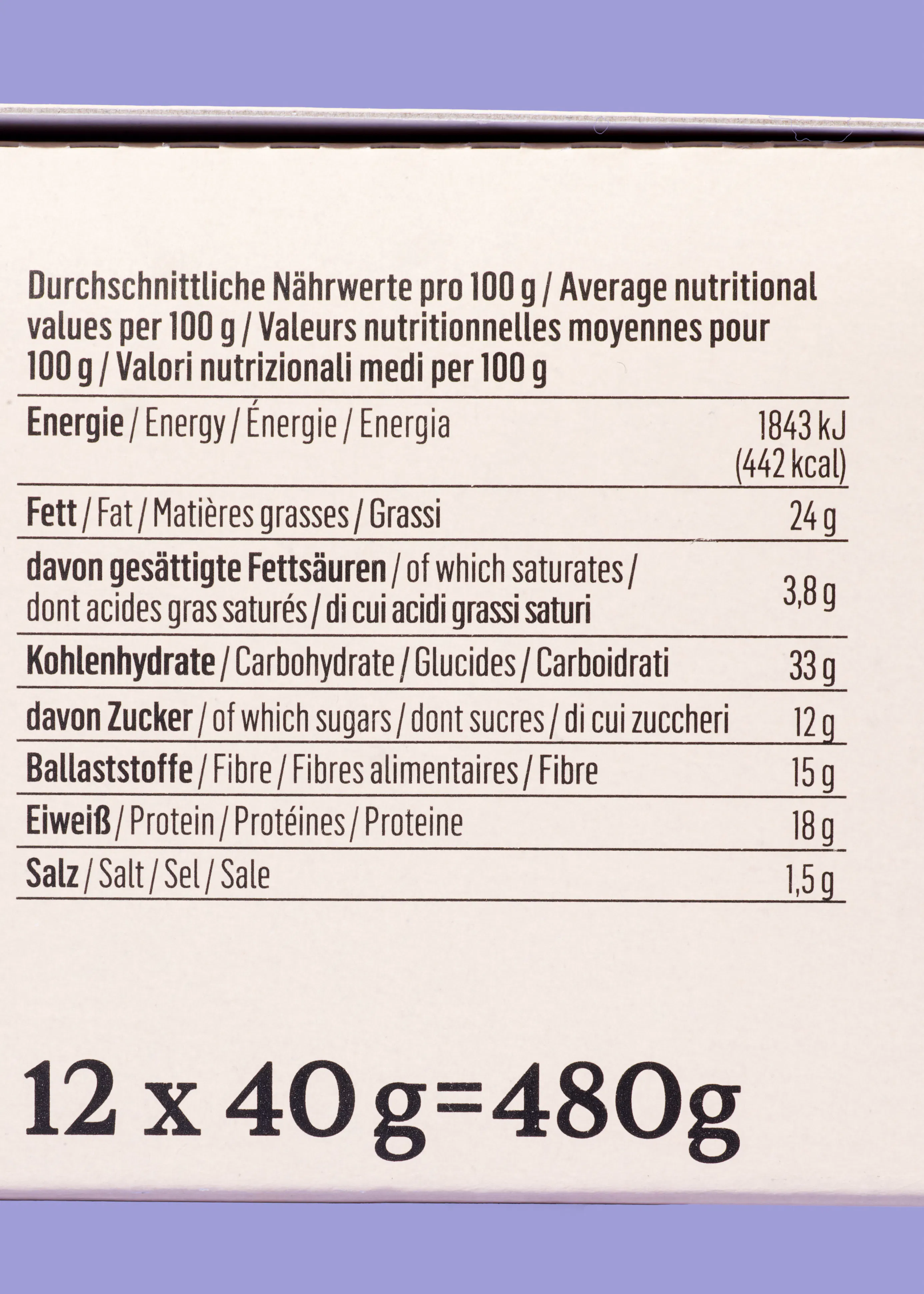 eine Packung mit 12 x 40 g = 480g steht auf einem Tisch