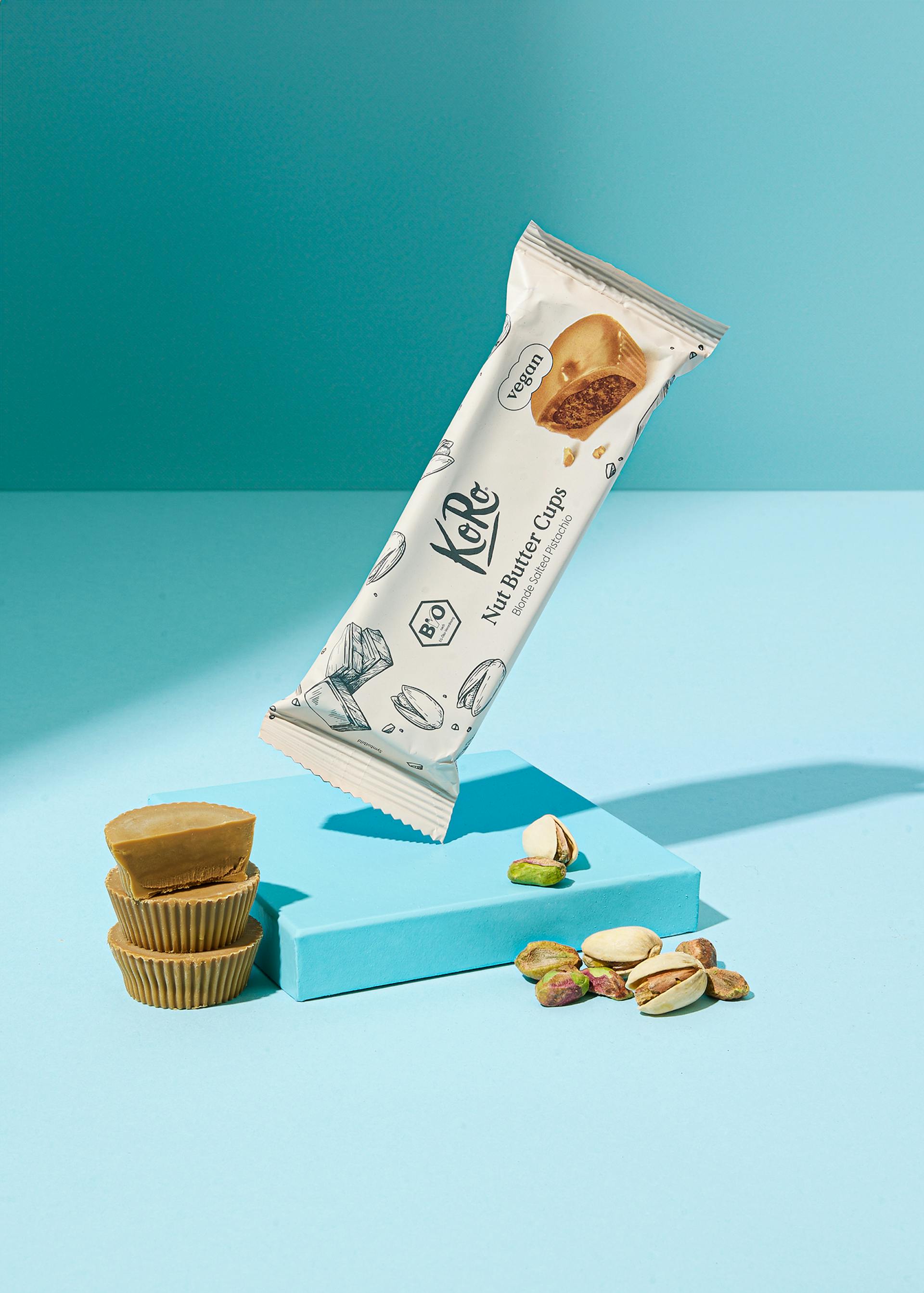 KoRo Bio Nut Butter Cups Blonde Salted Pistachio