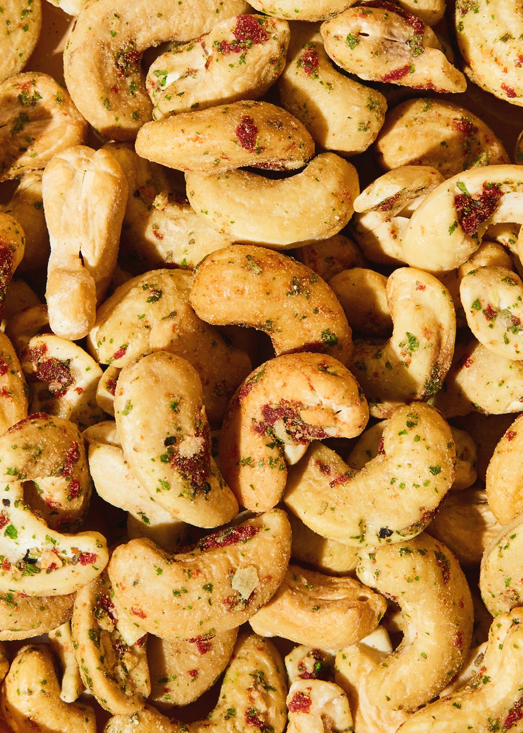 Gesalzene &amp; geröstete Nüsse online kaufen | KoRo