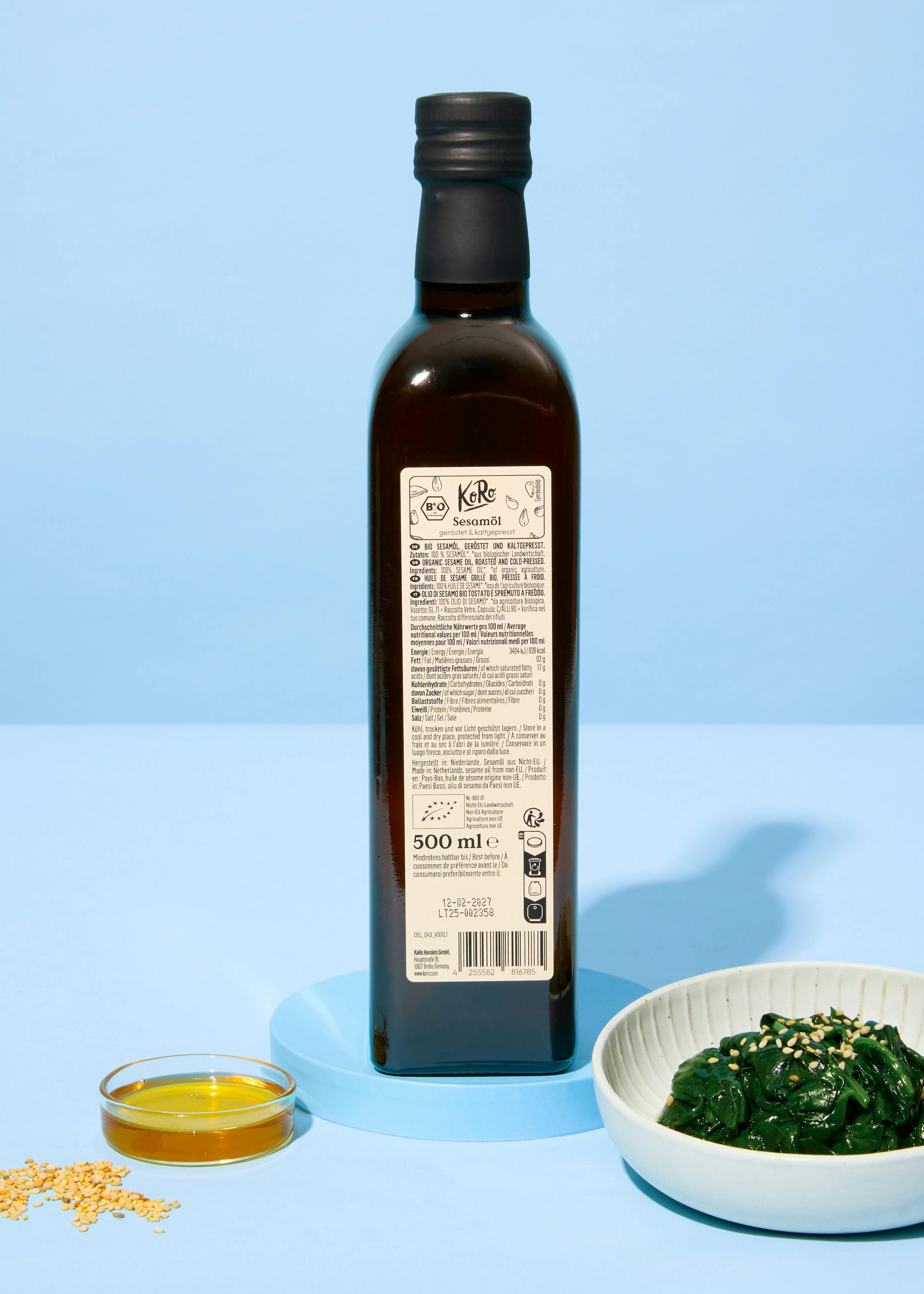 l' arrière d' une bouteille d' huile de sesame 500 ml