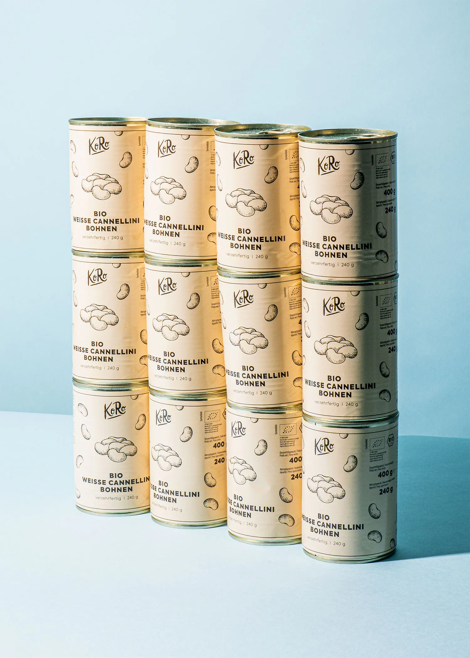 a stack of cans of bio weisse cannellini rohnen