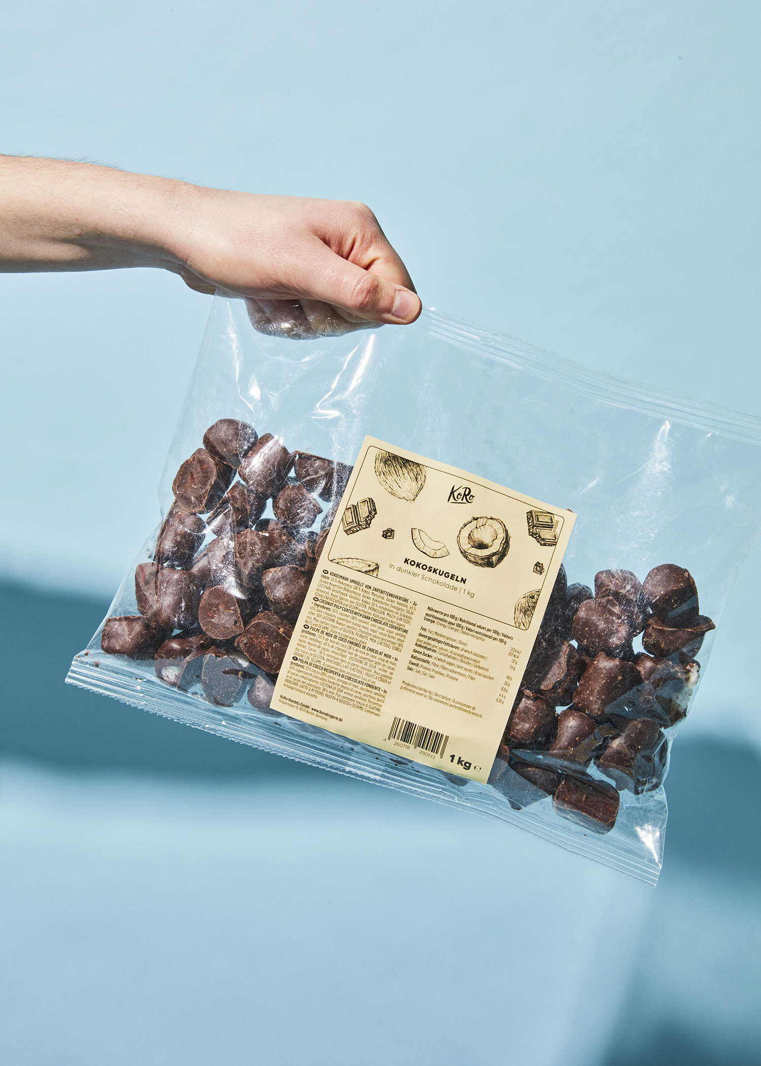 Kokoskugeln in dunkler Schokolade kaufen | KoRo