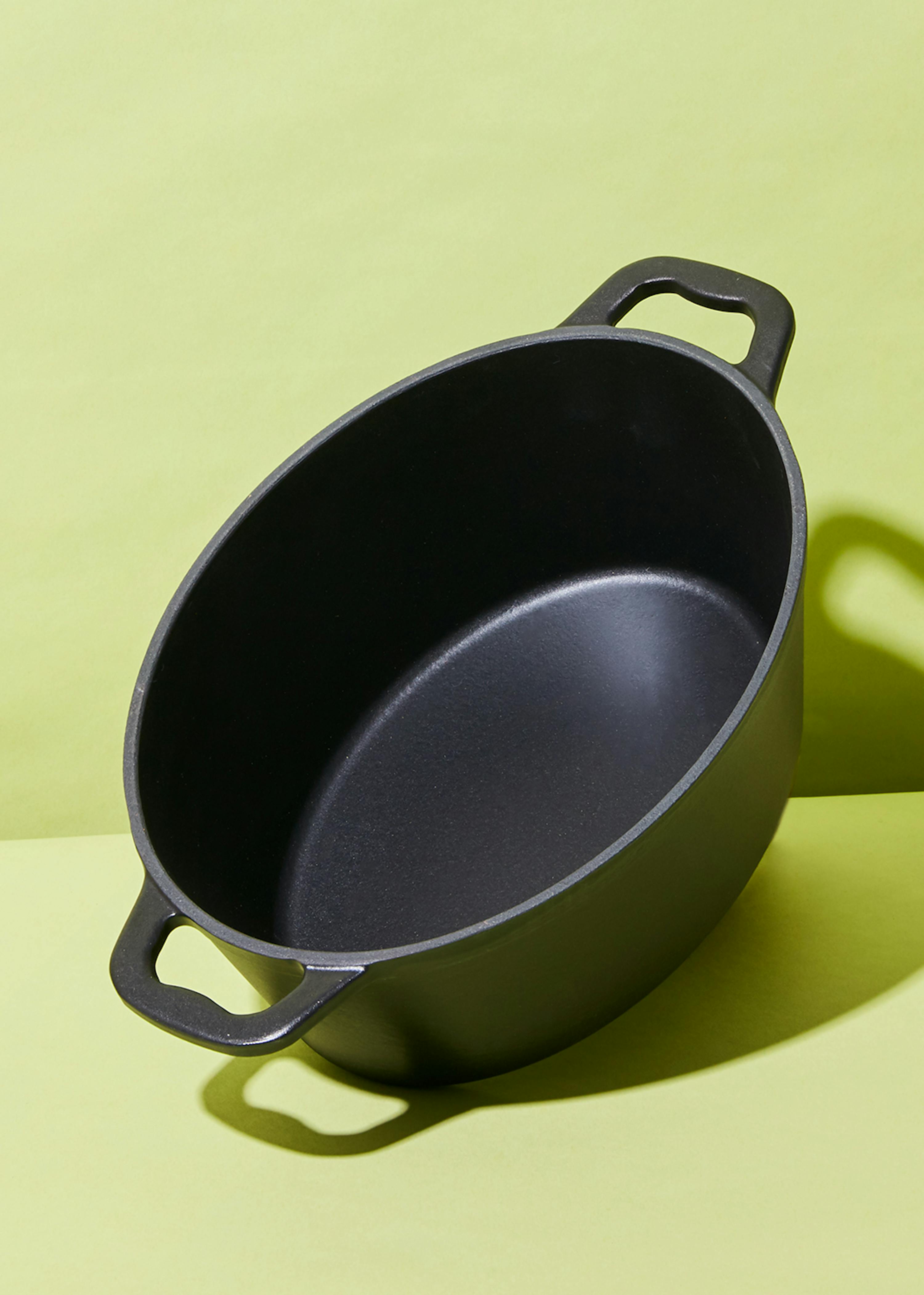 Crock Pot olla para horno holandés de hierro fundido artesanal de 7 cuartos  de galón, Gris (slate gray)