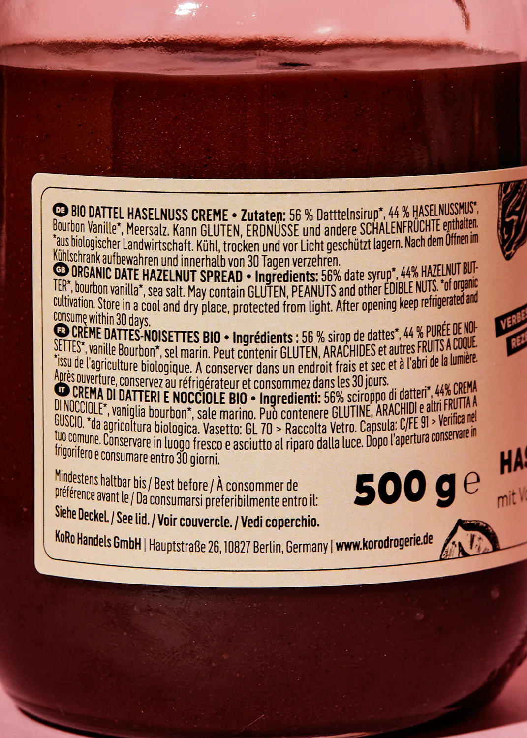 die Rückseite eines Glases mit 500g Haselnusscreme