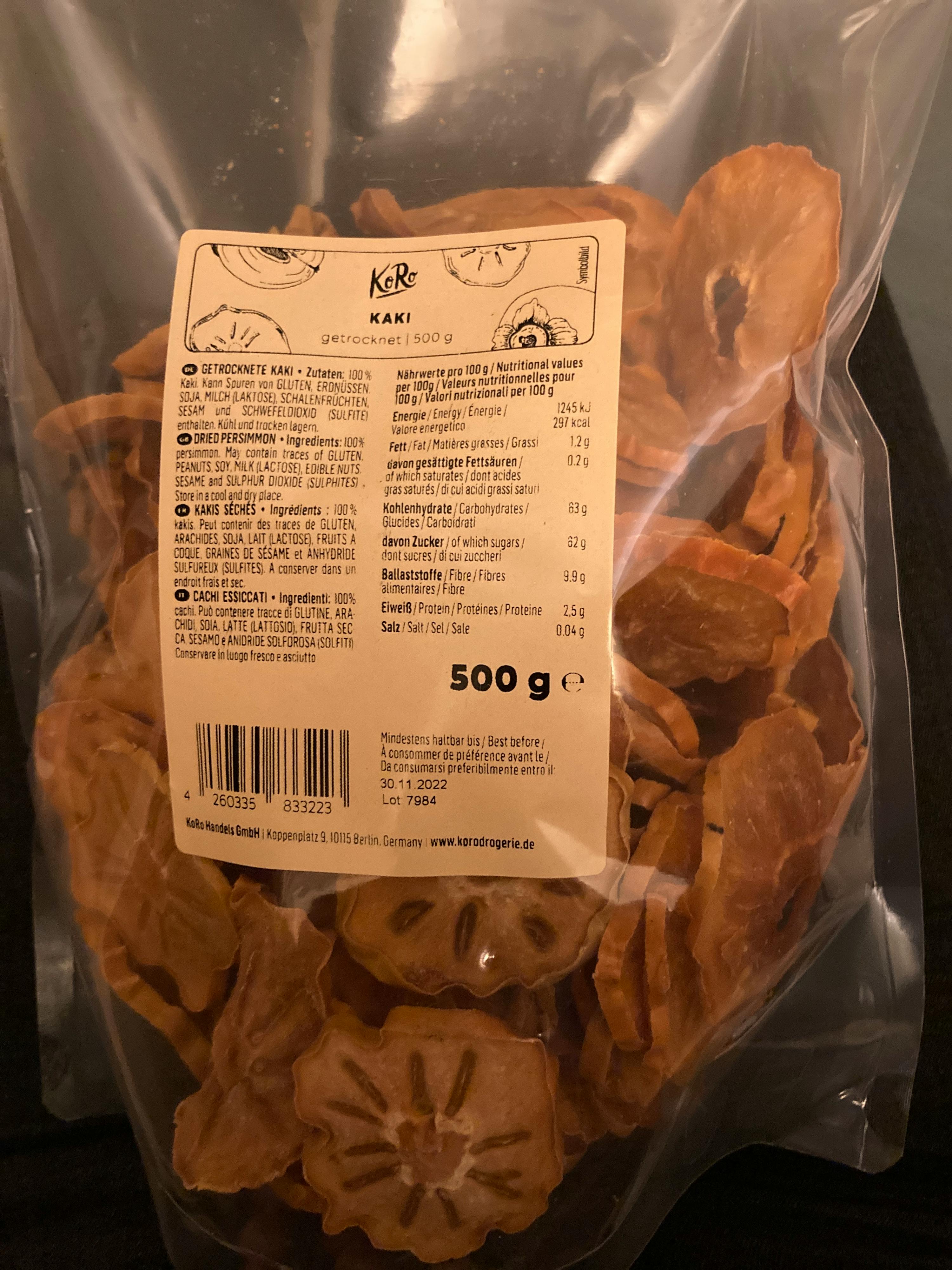 die Rückseite eines Plastikbeutels mit Bananenchips