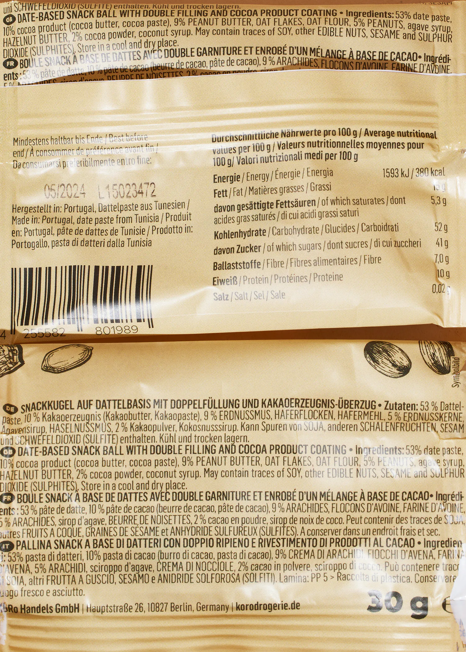 die Rückseite einer Schachtel Schokolade zeigt die Nährwertangaben