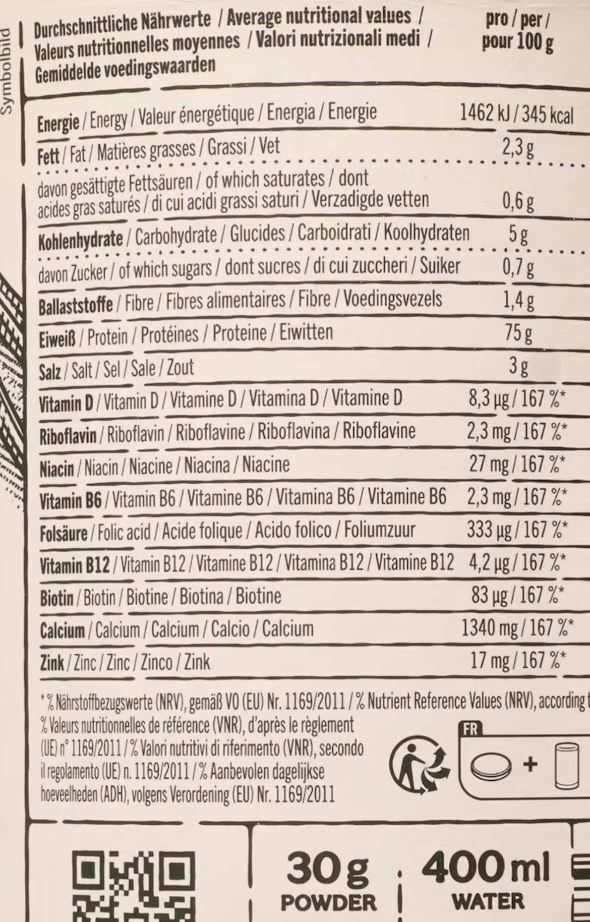 tabella dei valori nutrizionali medi per cento grammi di prodotto che elenca energia, grassi, carboidrati, fibre, proteine, sale, vitamine e minerali, con istruzioni per la preparazione di trenta grammi di polvere in quattrocento millilitri di acqua.