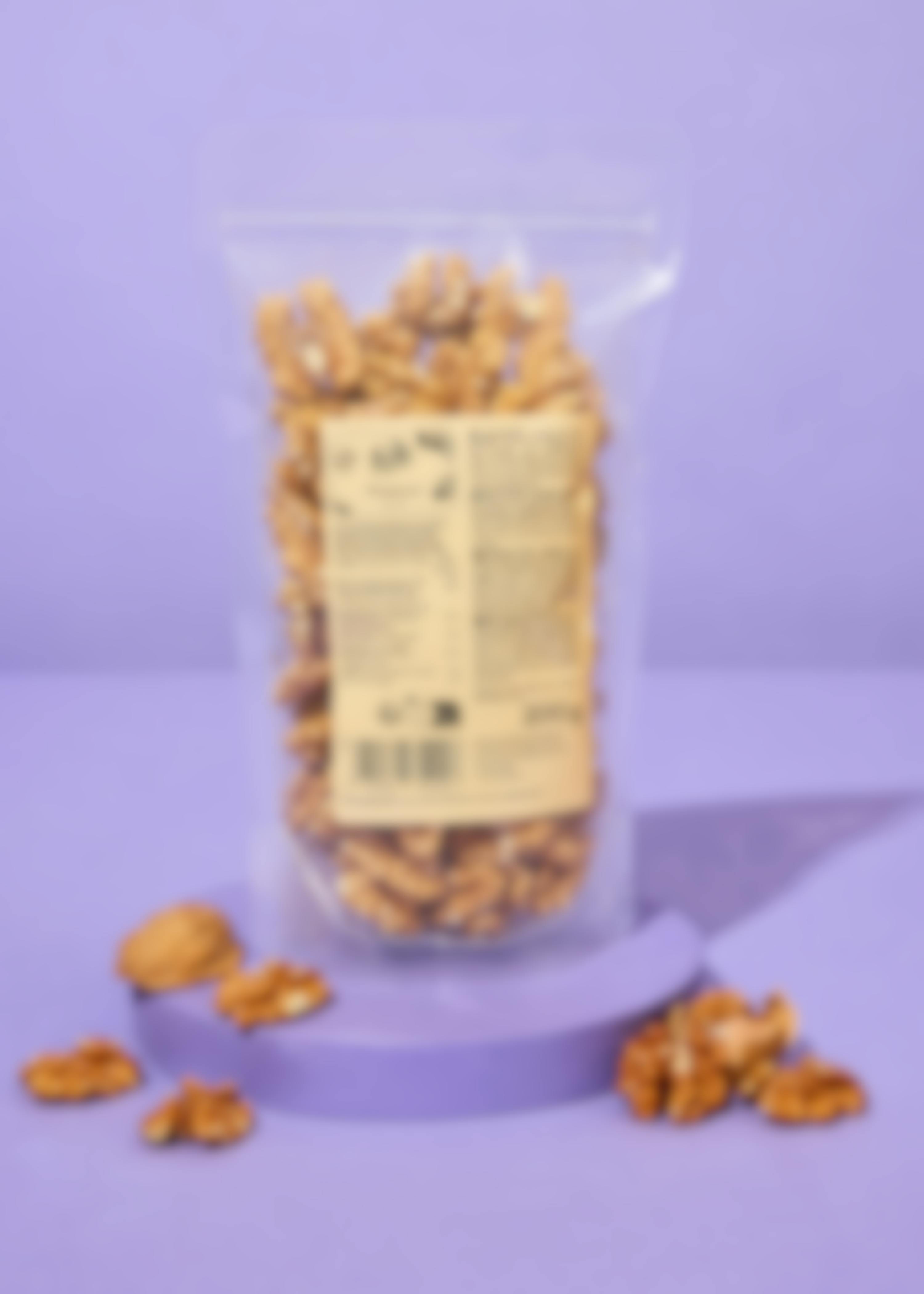 Large and extra light walnuts 200g
