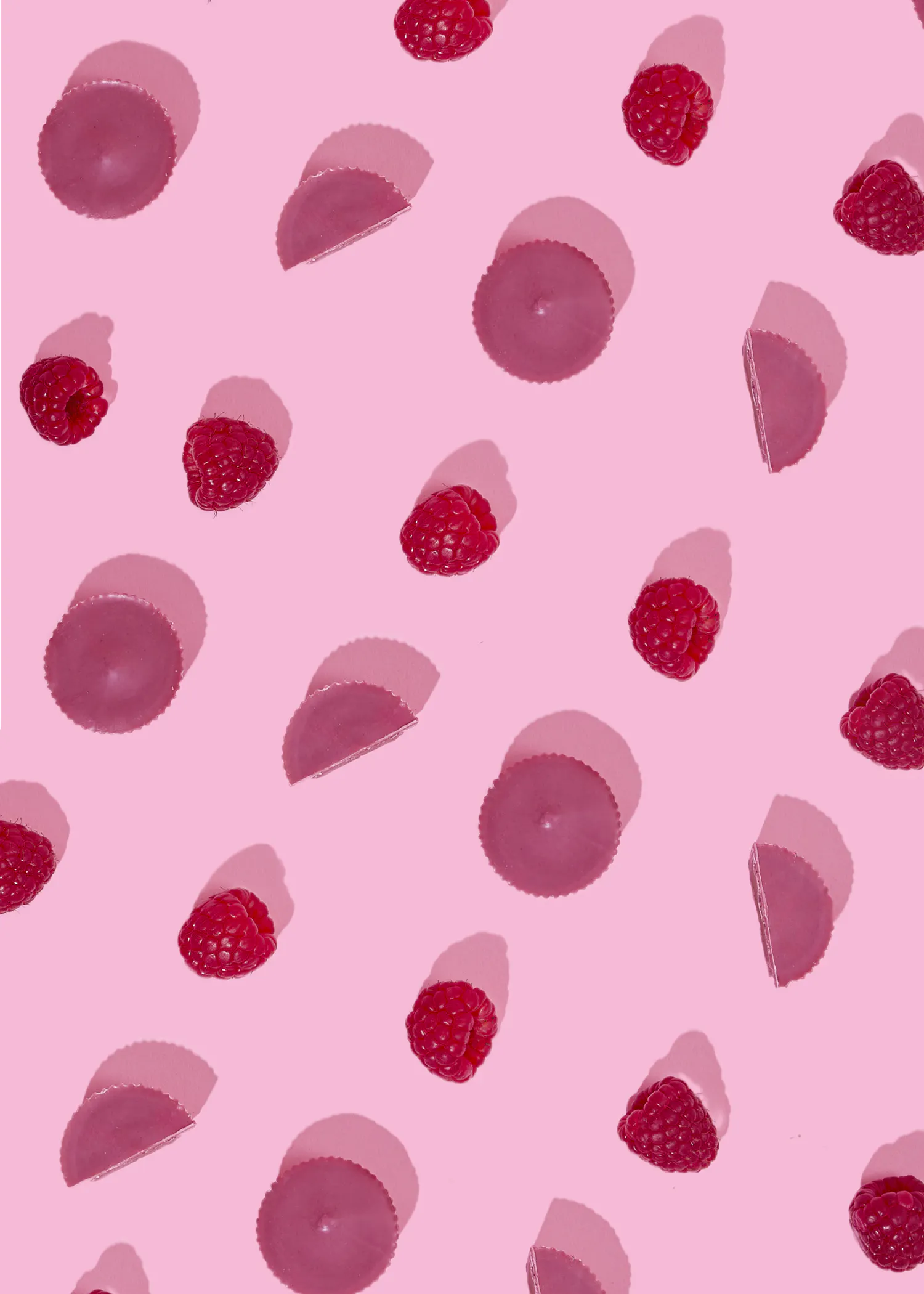 Organic double raspberry nut butter cups 12 x 2 x 13g