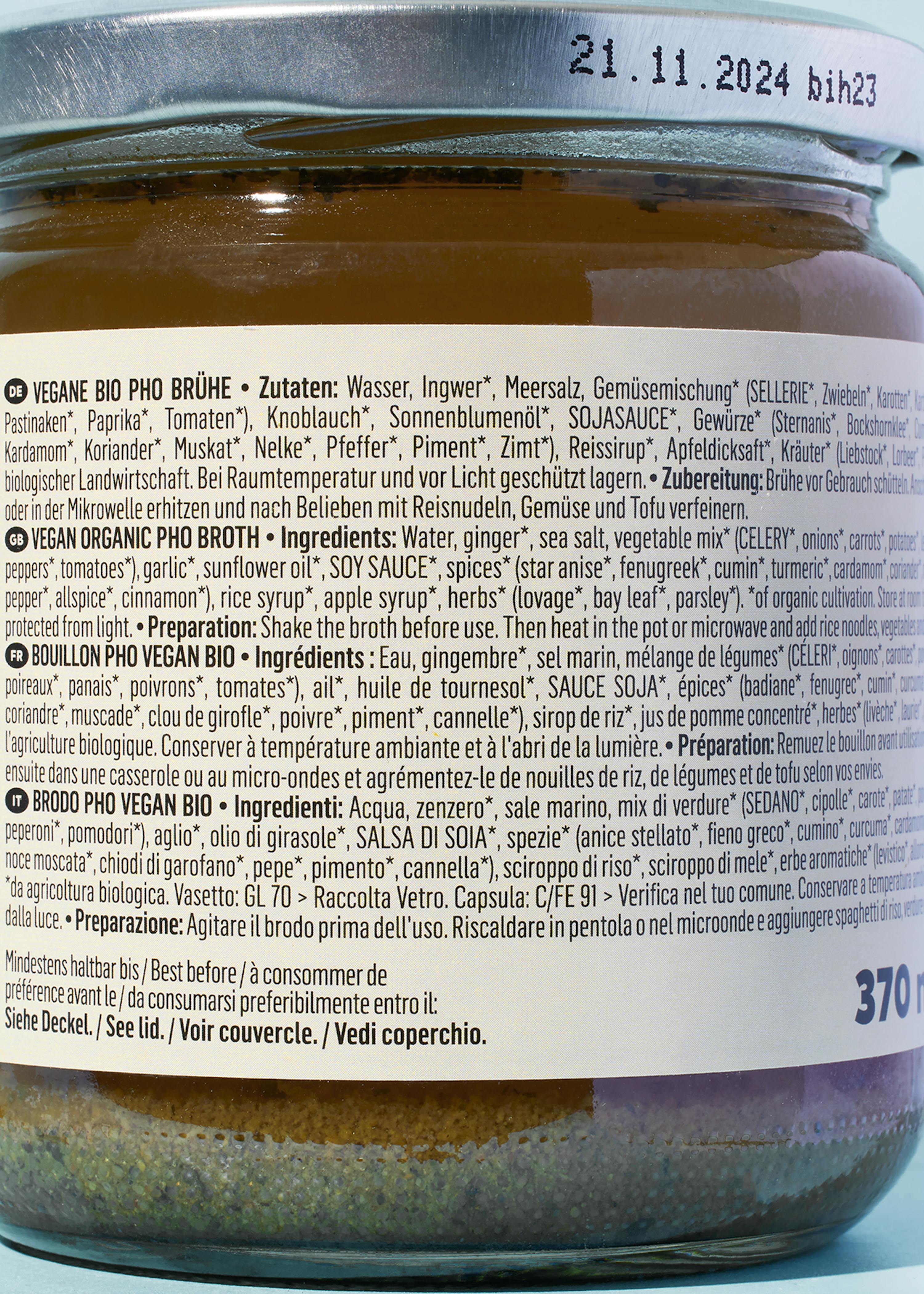die Rückseite eines Glases vegane bio phobrühe