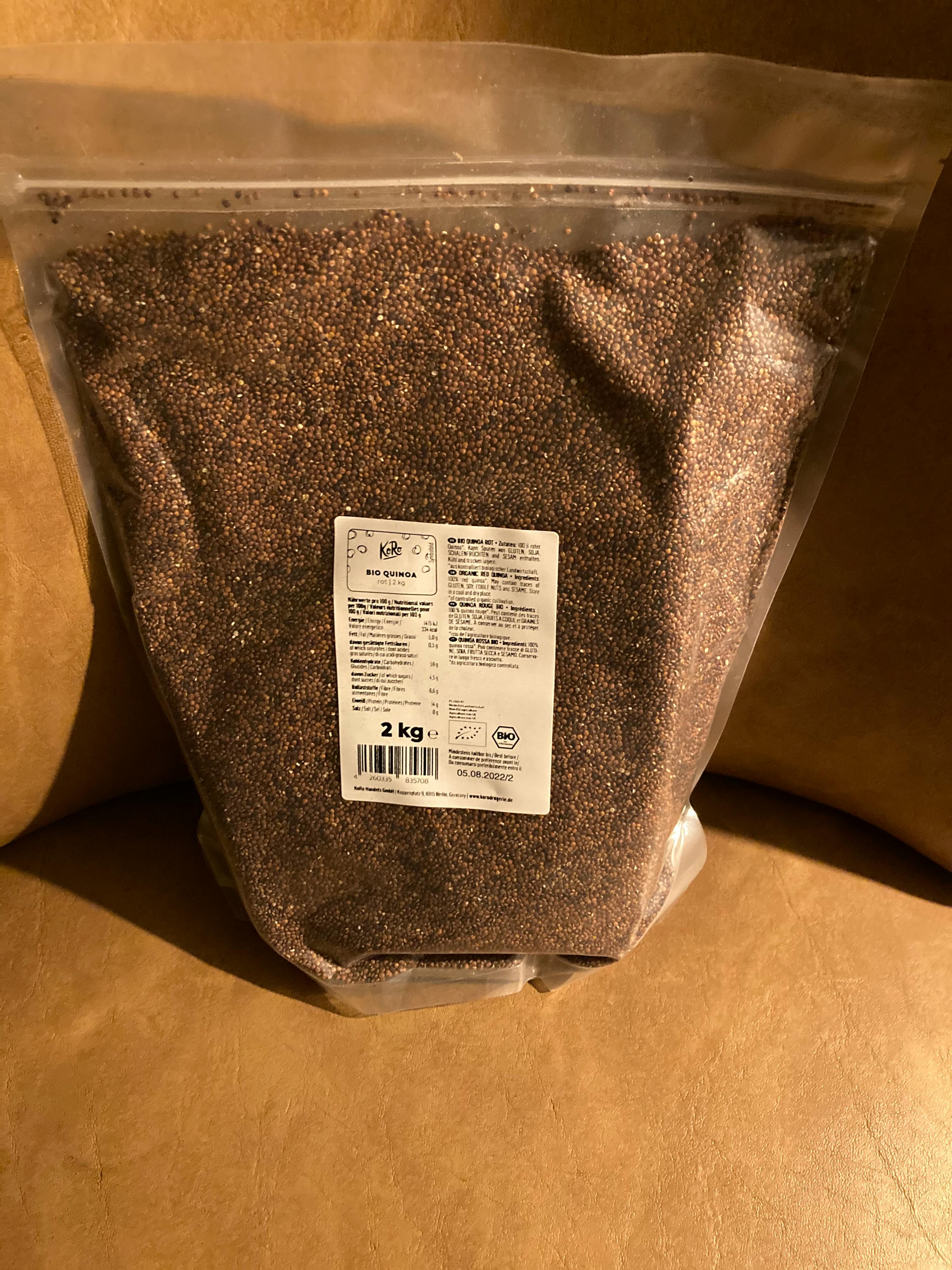 a bag of brown seeds with a label that says 2 kg