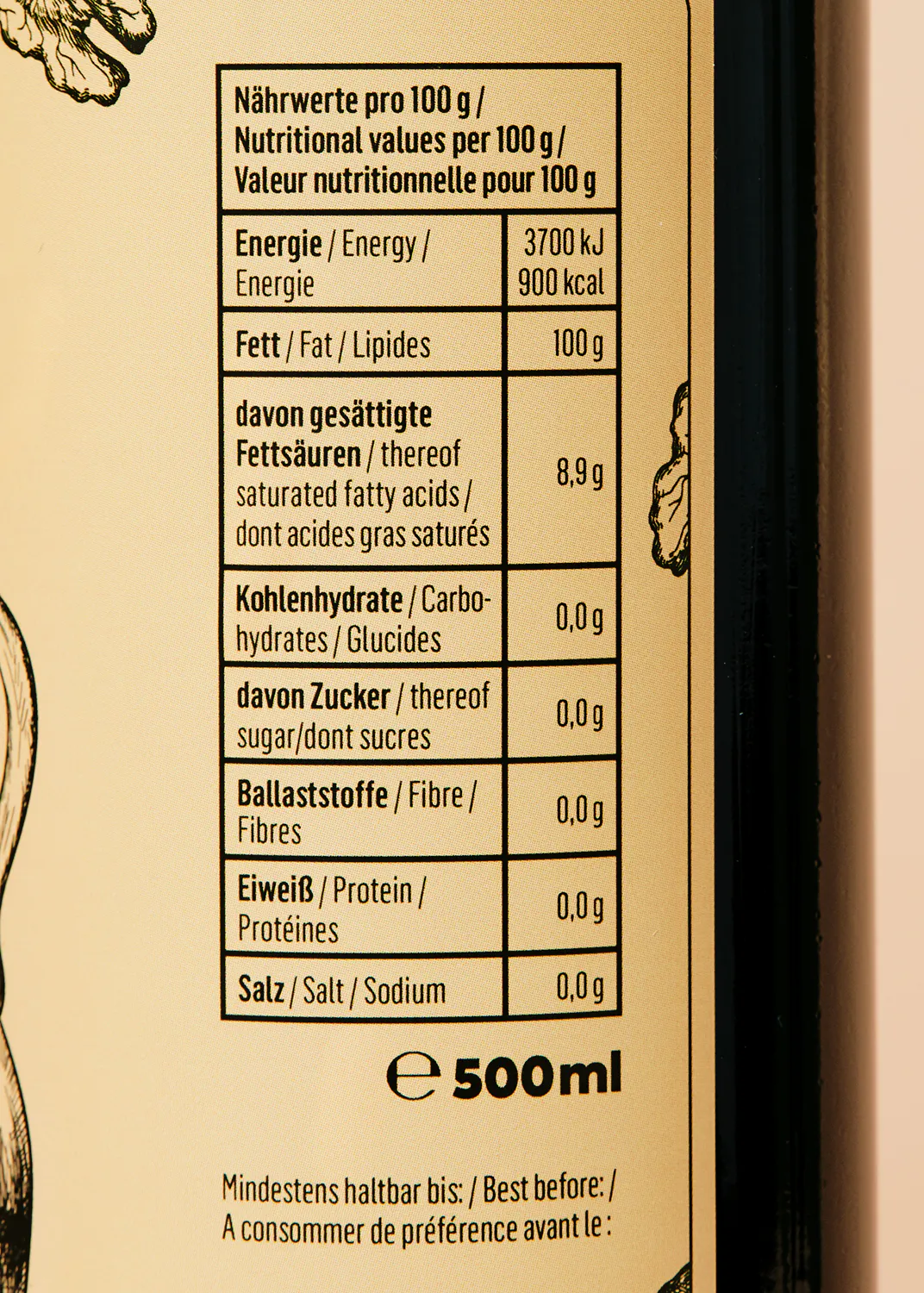 the nutritional values of a 500 ml bottle of food