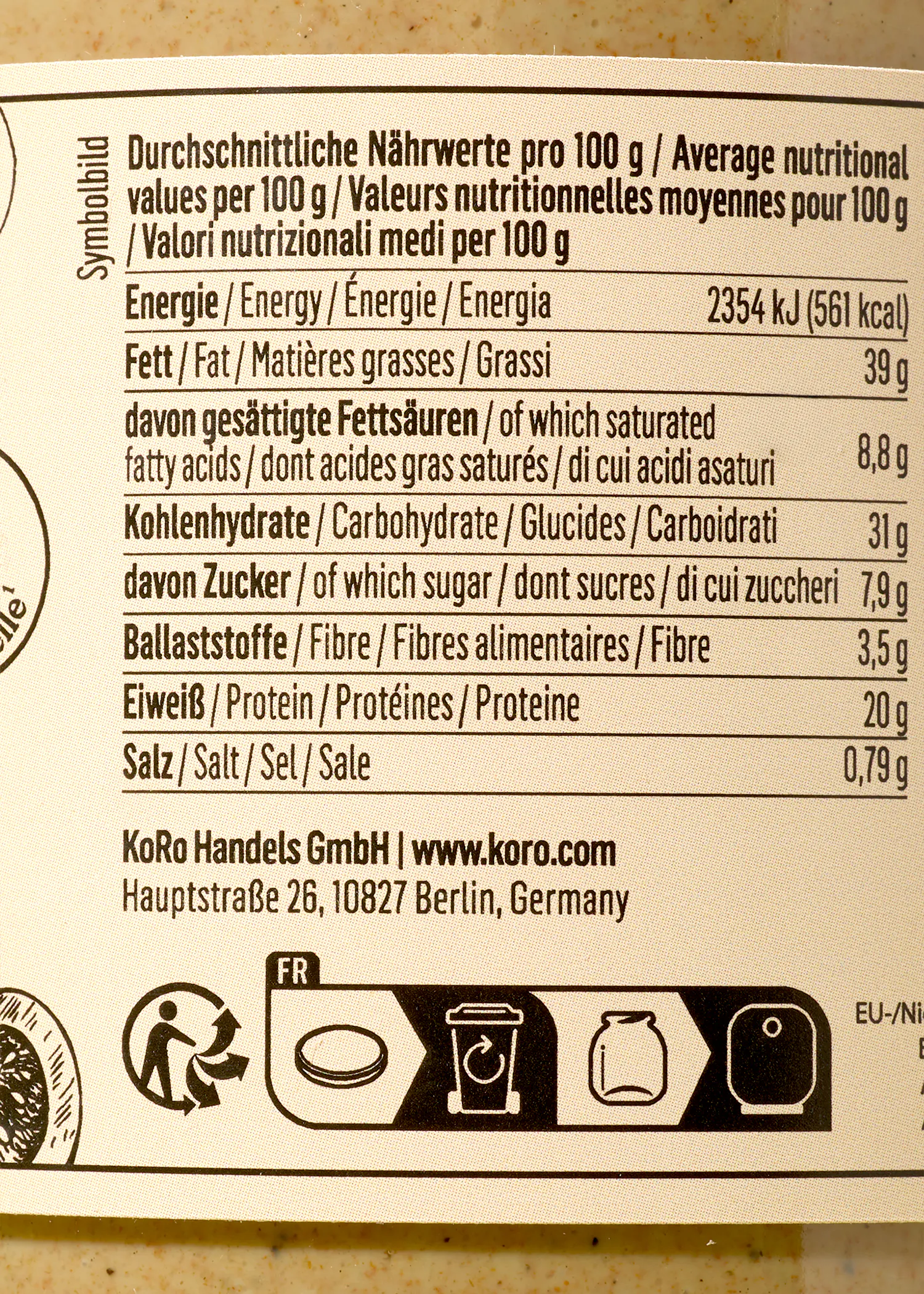 ein Etikett mit einer Nährwertangabe pro 100 g