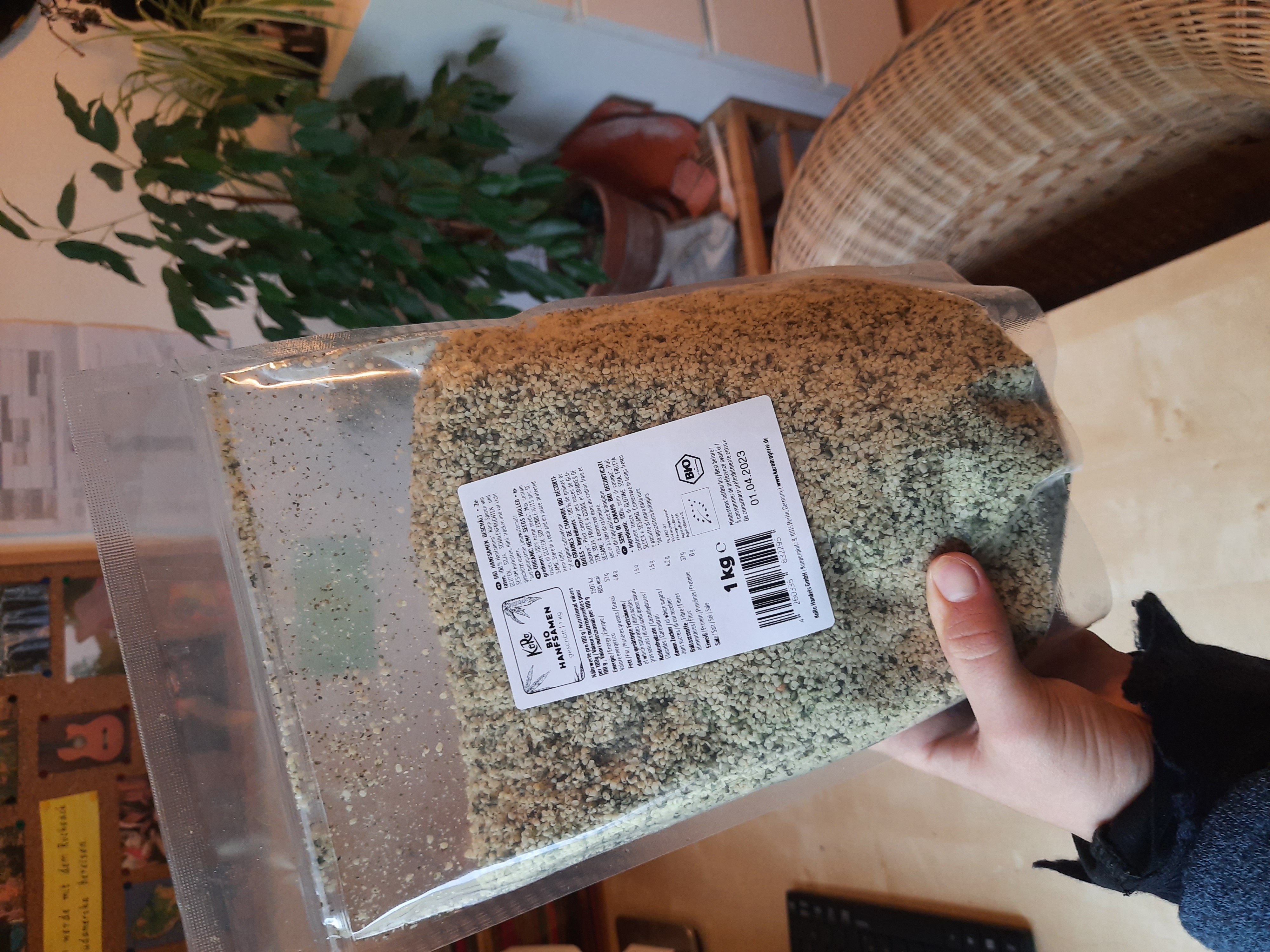 Bio Hanfsamen Geschält Online Kaufen | 1 Kg | KoRo Germany