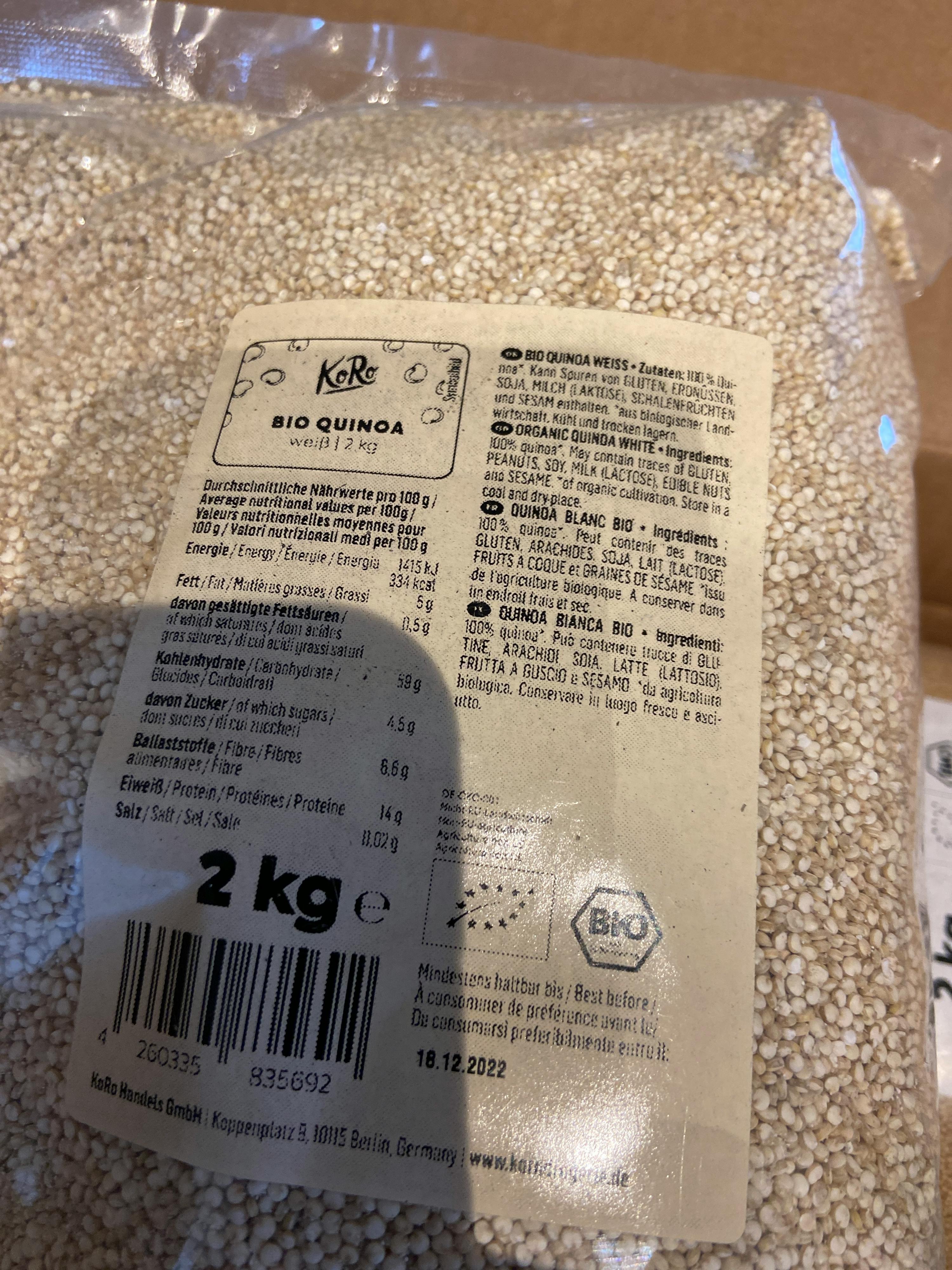 eine Packung Bio-Quinoa mit einem Gewicht von 2 kg