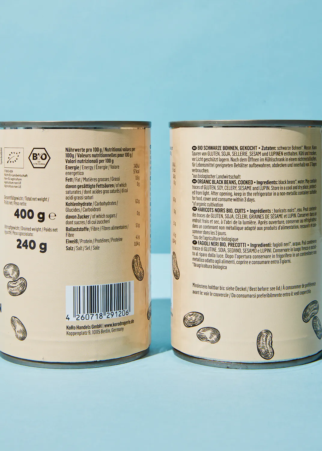 les deux côtés d' une boîte de haricots bio