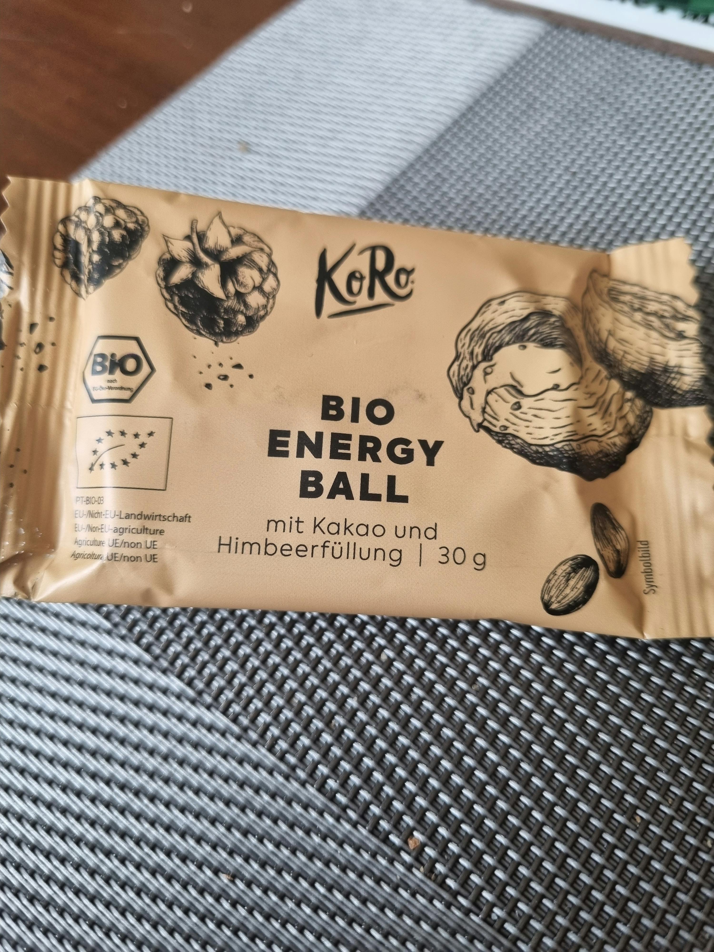 una barretta bio energy ball è seduta su un tavolo