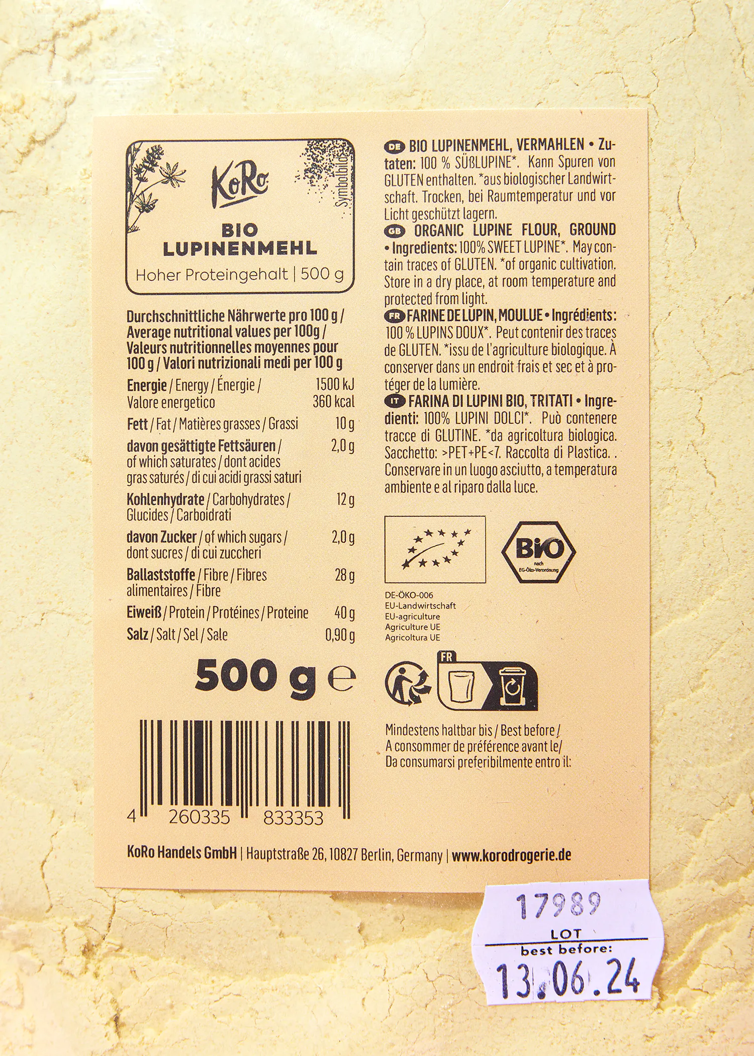 die Rückseite eines 500-g-Produkts mit einem Etikett darauf