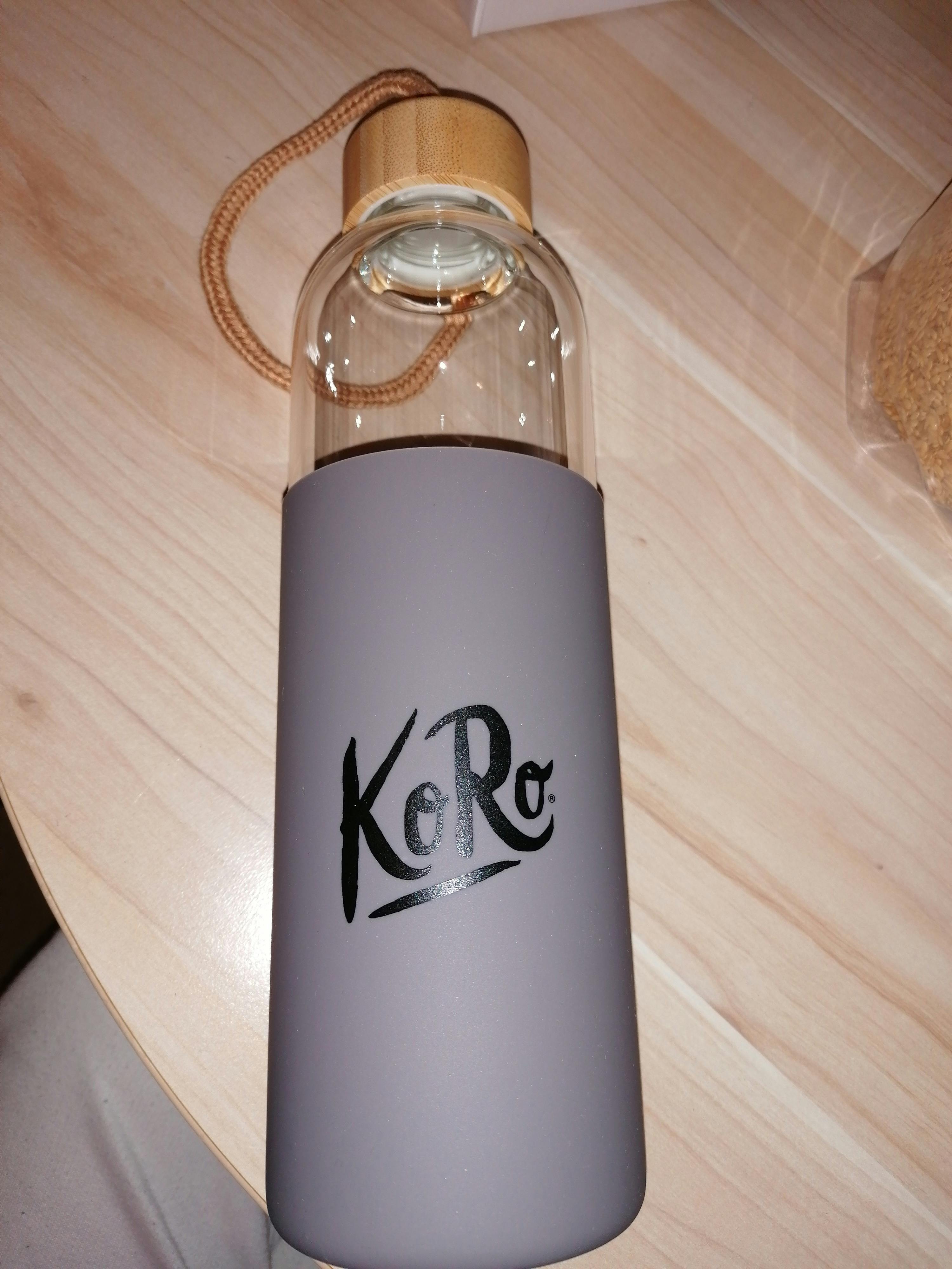 Gourde en verre KoRo avec protection en silicone