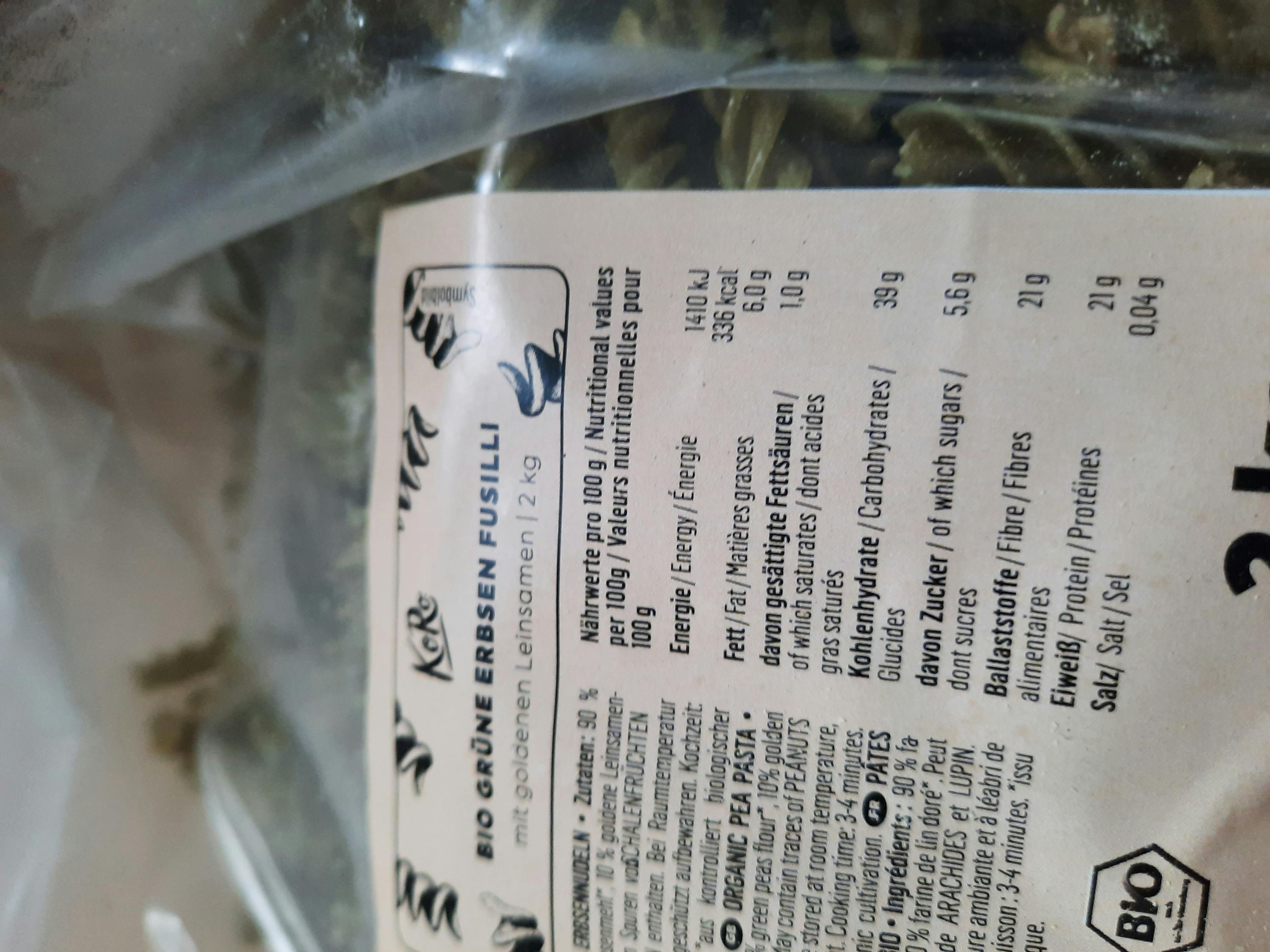 a close up of a package of organic pea pasta