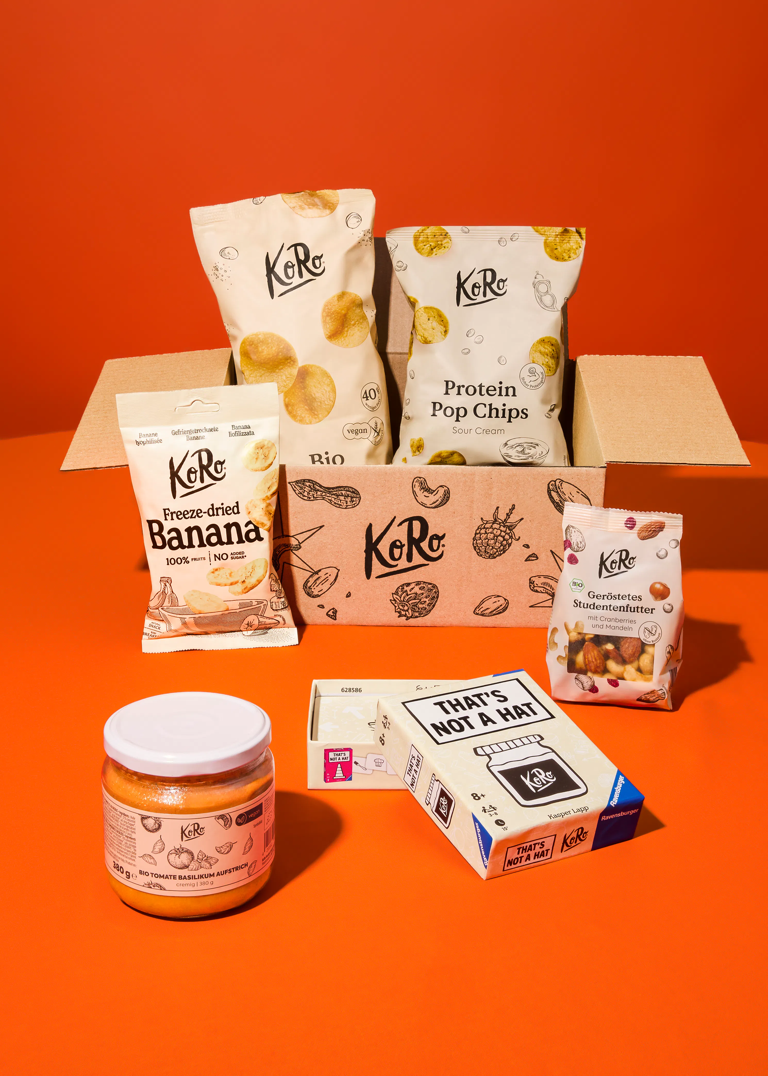 Snack and play box