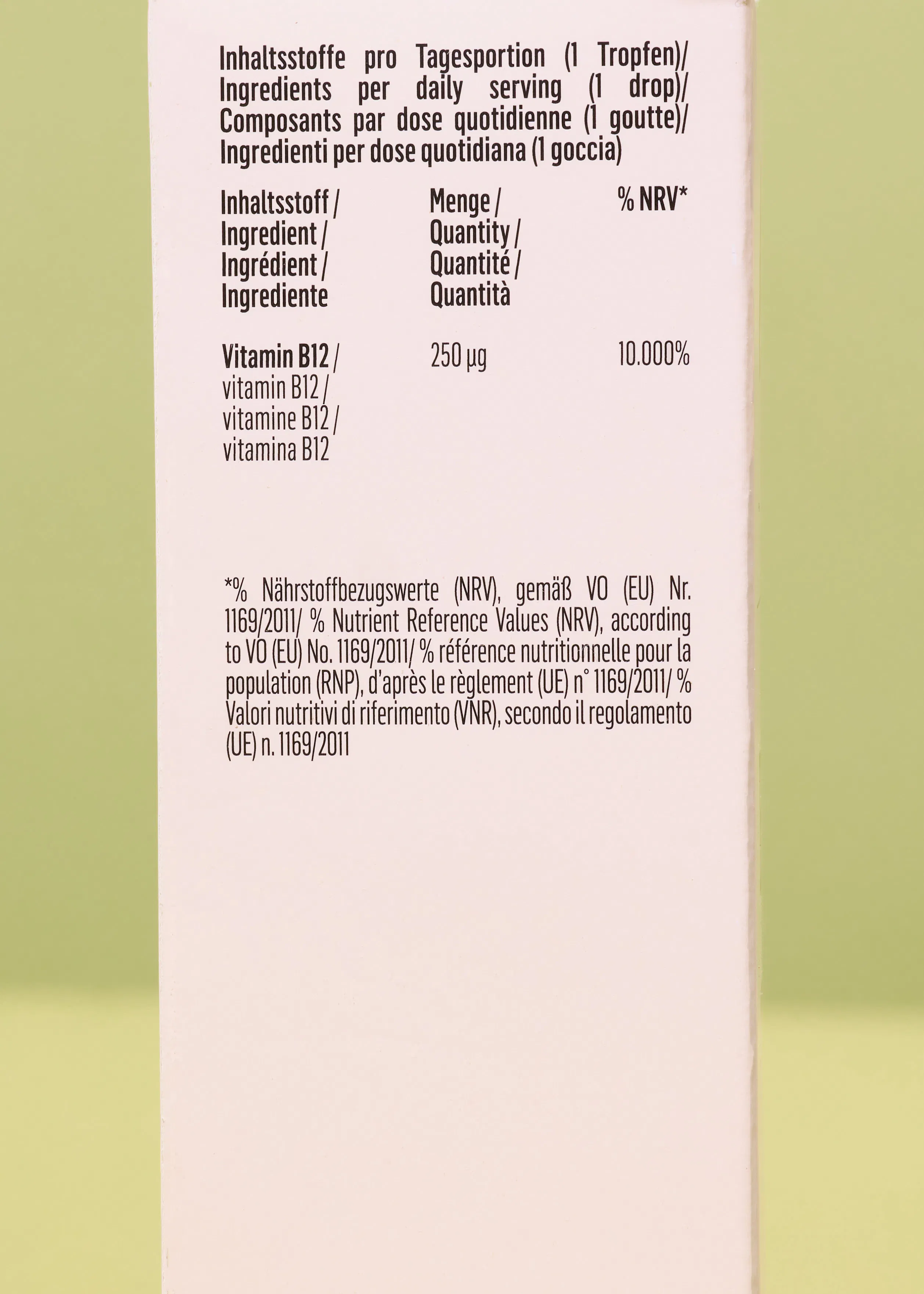 eine Nahaufnahme der Rückseite einer Packung einer Nahrungsergänzungsmitteltablette