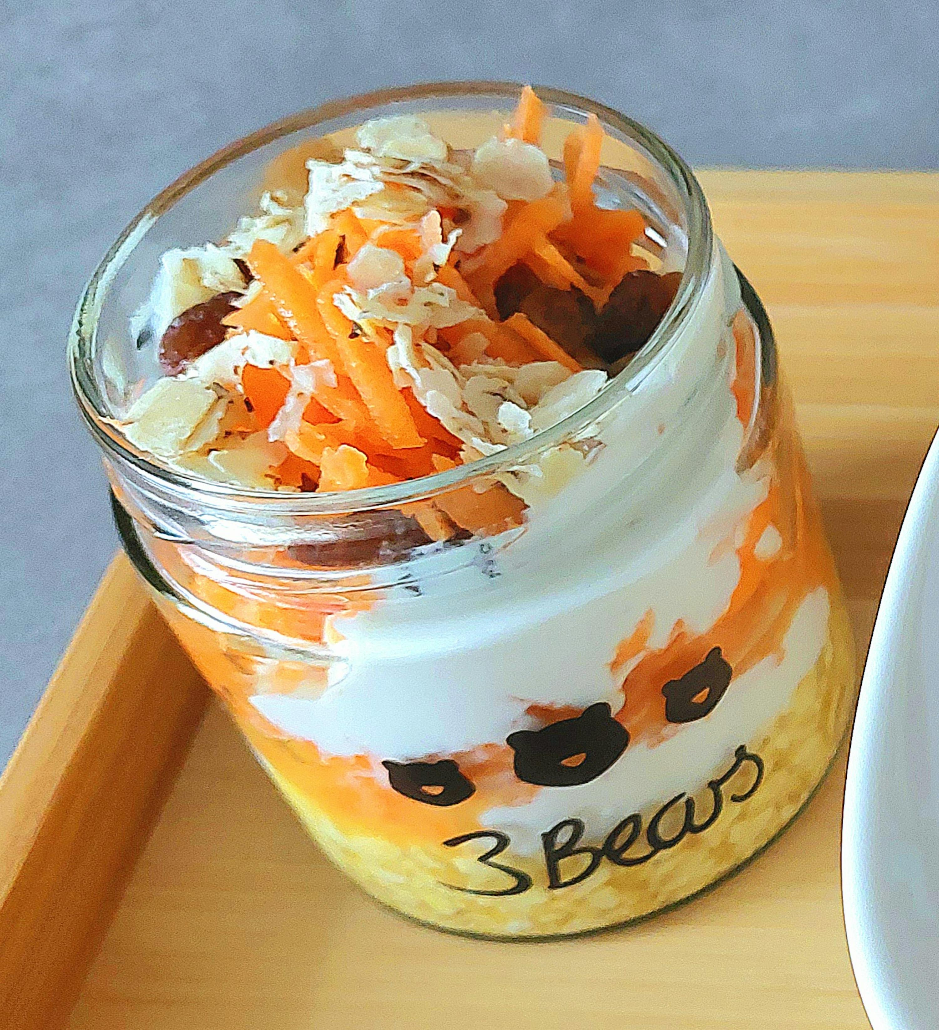 a jar of food with 3 bears on it