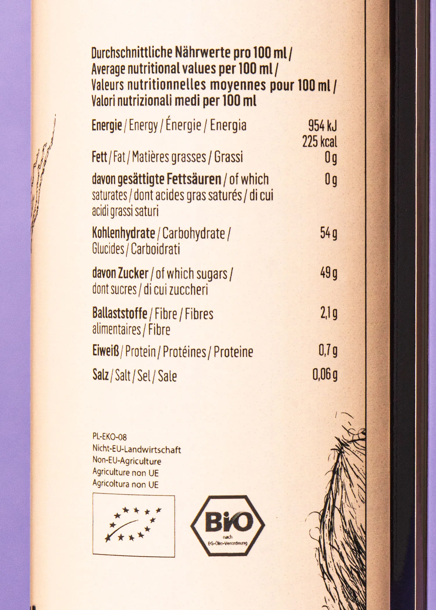 l' arrière d' une bouteille de boisson bio