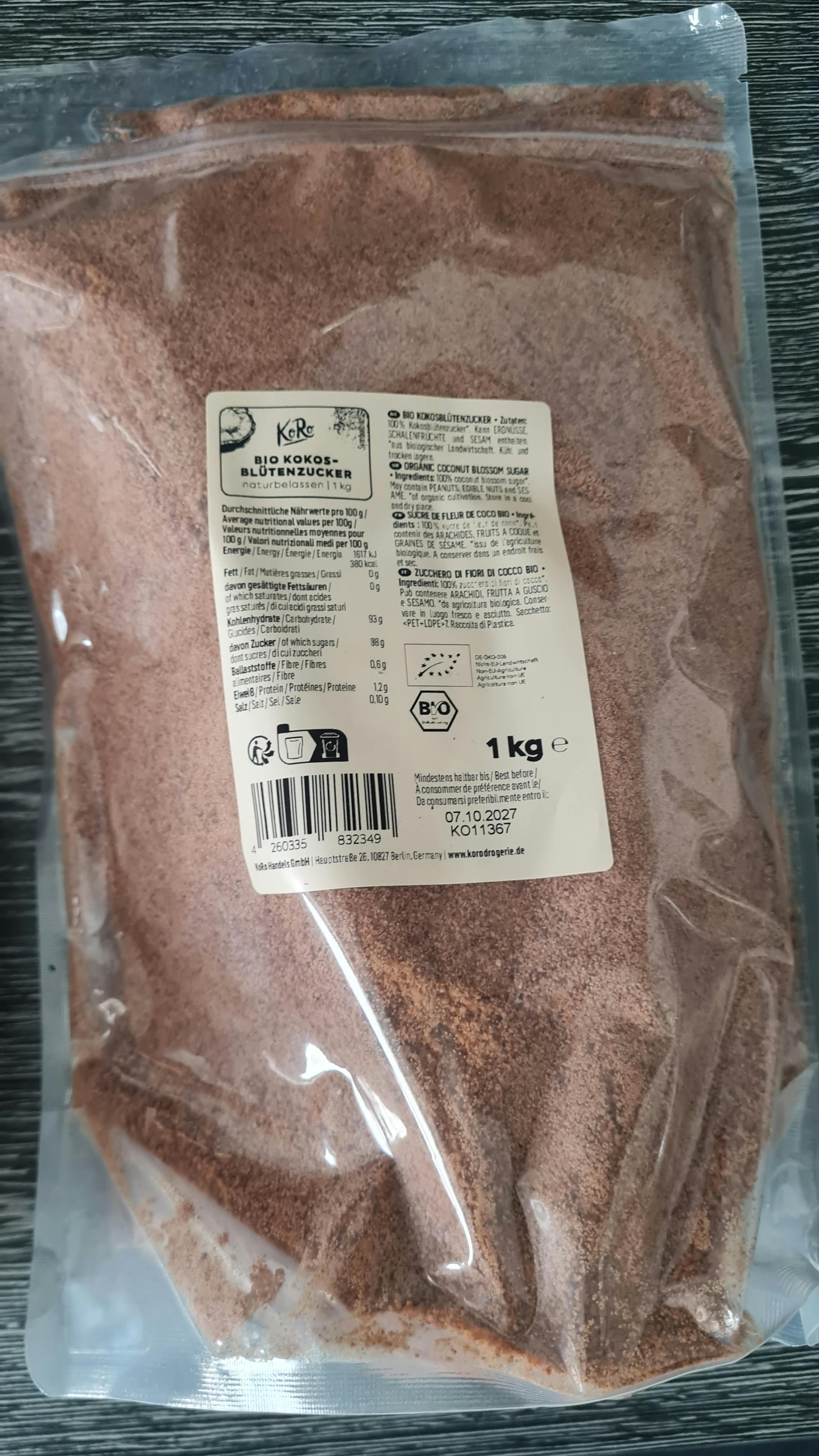 un sacchetto di polvere di cacao con la etichetta che dice 1 kg