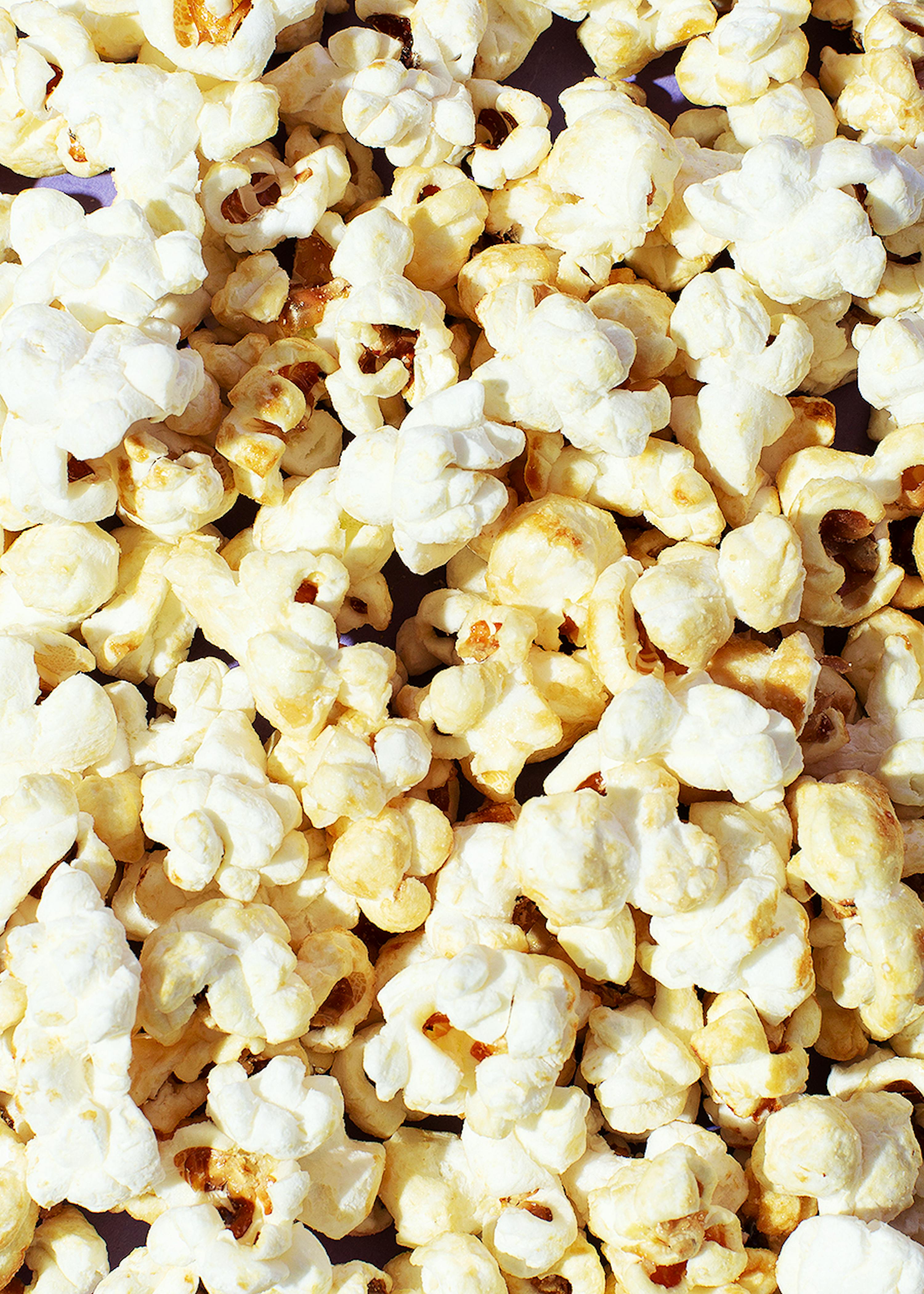 Buy ready-to-eat organic sweet and salty popcorn