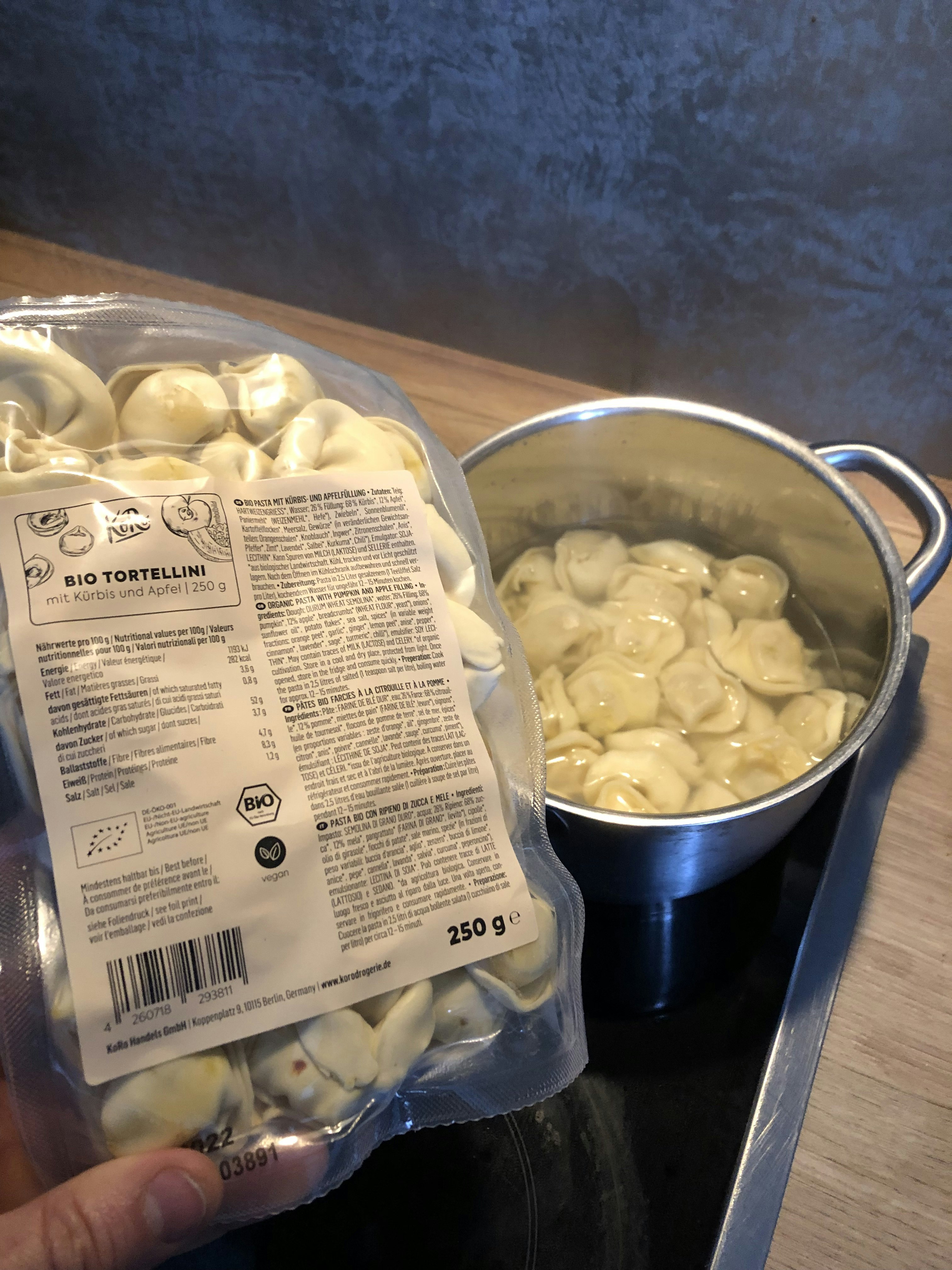 Bio Kürbis-Apfel Tortellini kaufen | KoRo